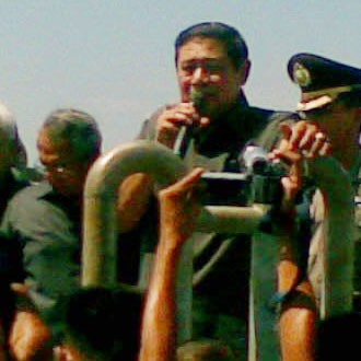 SBY Tinjau Suramadu