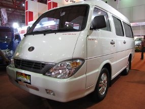 Rosa, Si Bongsor dari Malang