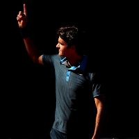 Federer Yakin Hentikan Nadal