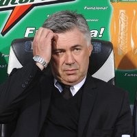 Berlusconi Gantung Ancelotti