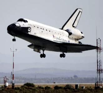 Atlantis Mendarat di California