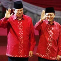 Ratusan Miliar Hanya Untuk Pencitraan