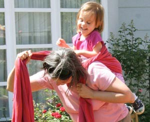 Warga RI-Hungaria Bicara Tradisi Pengasuhan Anak