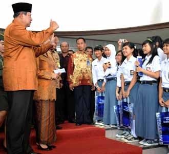 SBY Peringati Hardiknas