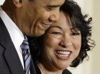 Barack Obama Pilih Hakim Agung Perempuan