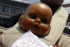 Pelaku Bekas Pelayan dan Tidak Lulus SD