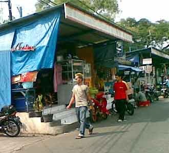 PKL Jajah Trotoar Pejalan Kaki