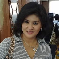 Ibunda Marcella Dipaksa Potong Rambut