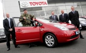 Mobil untuk Tentara Inggris
