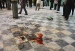 Ledakan di Masjid, 30 Orang Tewas  