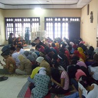 PSK Madiun Gelar Doa Bersama untuk Korban Hercules