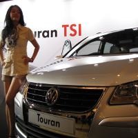 Touran Bukan Ancaman Toyota