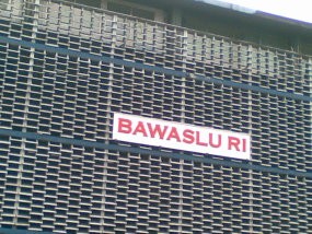 Bawaslu Larang Jajarannya Bersaksi untuk Parpol