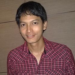 Fedi Nuril Senang Manohara Tinggalkan Pangeran Kelantan