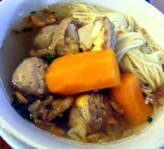 Ledakan Pedas Bakso Granat