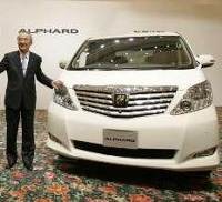 TAM Luncurkan Alphard 2.4 G di IIMS