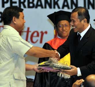 Prabowo Hadiri Wisuda Siswa SMK