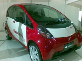 Harga i MiEV di Indonesia Lebih Mahal 75% dari Jepang