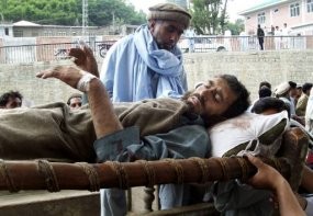 Ledakan Bom Guncang Masjid di Pakistan, 32 Tewas