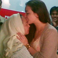 Manohara Bantah Sengaja Memperlambat Visum