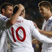 Gerrard: Satu Lagi & Lolos