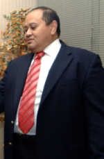 Emir Moeis Lihat Bagi-bagi Uang