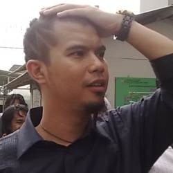 Garap Album Kompilasi, Ahmad Dhani Libatkan Supir 