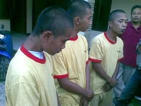 Jatuh dari Motor Saat Beraksi, Tiga Jambret Dibekuk