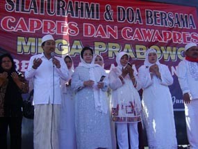 Mega: RI Sekarang Kayak Kripik Tempe