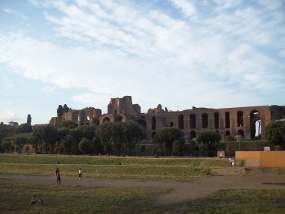 Hanya Ilalang di Padang Balap Ben Hur