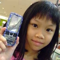 Dandani Handphone Biar Lebih Glamour