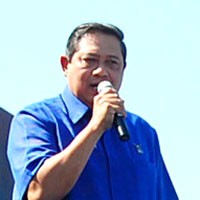 SBY, Vokalis Dadakan di Kapal Feri
