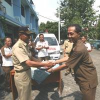 Daihatsu Serahkan 1 Ambulance untuk Warga Sungai Bambu