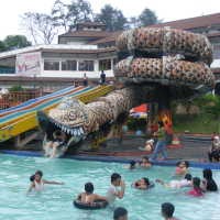Beda Kolam Beda Sensasi