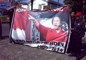  Di Lokasi Terlarang, Kampanye Kubu Mega-Prabowo di Semarang Nyaris Dibubarkan