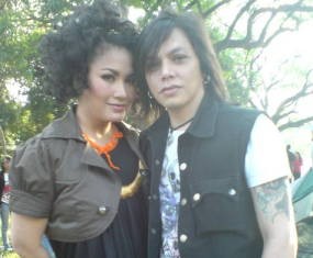 Liburan Sekolah, Titi DJ Ajak Anak Ngangon Kerbau