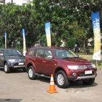 Ayo, Ramai-ramai Jajal Pajero Sport di Senayan 
