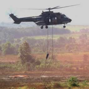 Helikopter Jatuh di Perancis, 7 Orang Tewas 