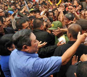  Makan Siang, SBY Pilih Rumah Makan Kecil 