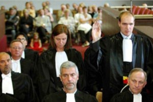 Pertama, Tunanetra Dilantik Jadi Hakim