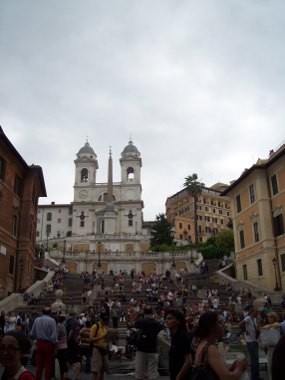 Nongkrong Sore di Piazza Spagna