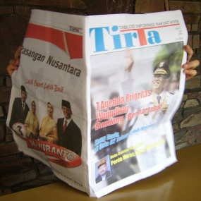 Foto JK-Wiranto Nampang di Tabloid Pemkot Bandung