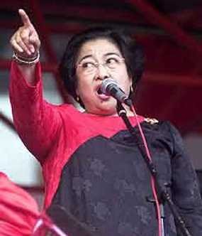  Megawati dan Pecel Organik 