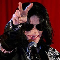 Jacko Gelar Konser Gara-gara Ancaman Pembunuhan?