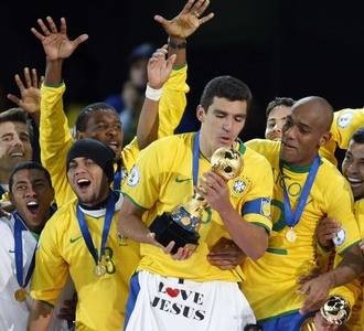 Brasil Hat-trick di Piala Konfederasi