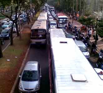 Sudirman-Thamrin Mengular