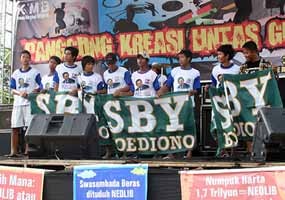 Kampanye Satu Putaran untuk SBY, KMB Gelar Lomba Band