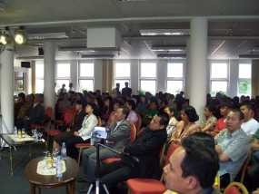 Spanduk Sosialisasi Pilpres KPU Jadi Guyonan