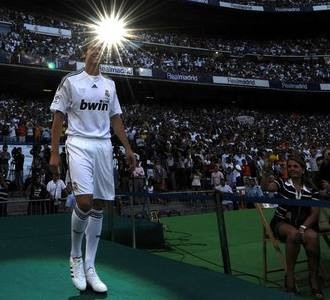 Bienvenido, Kaka
