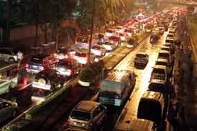 Jelang Debat Capres di Balai Sarbini, Sudirman-Thamrin Macet